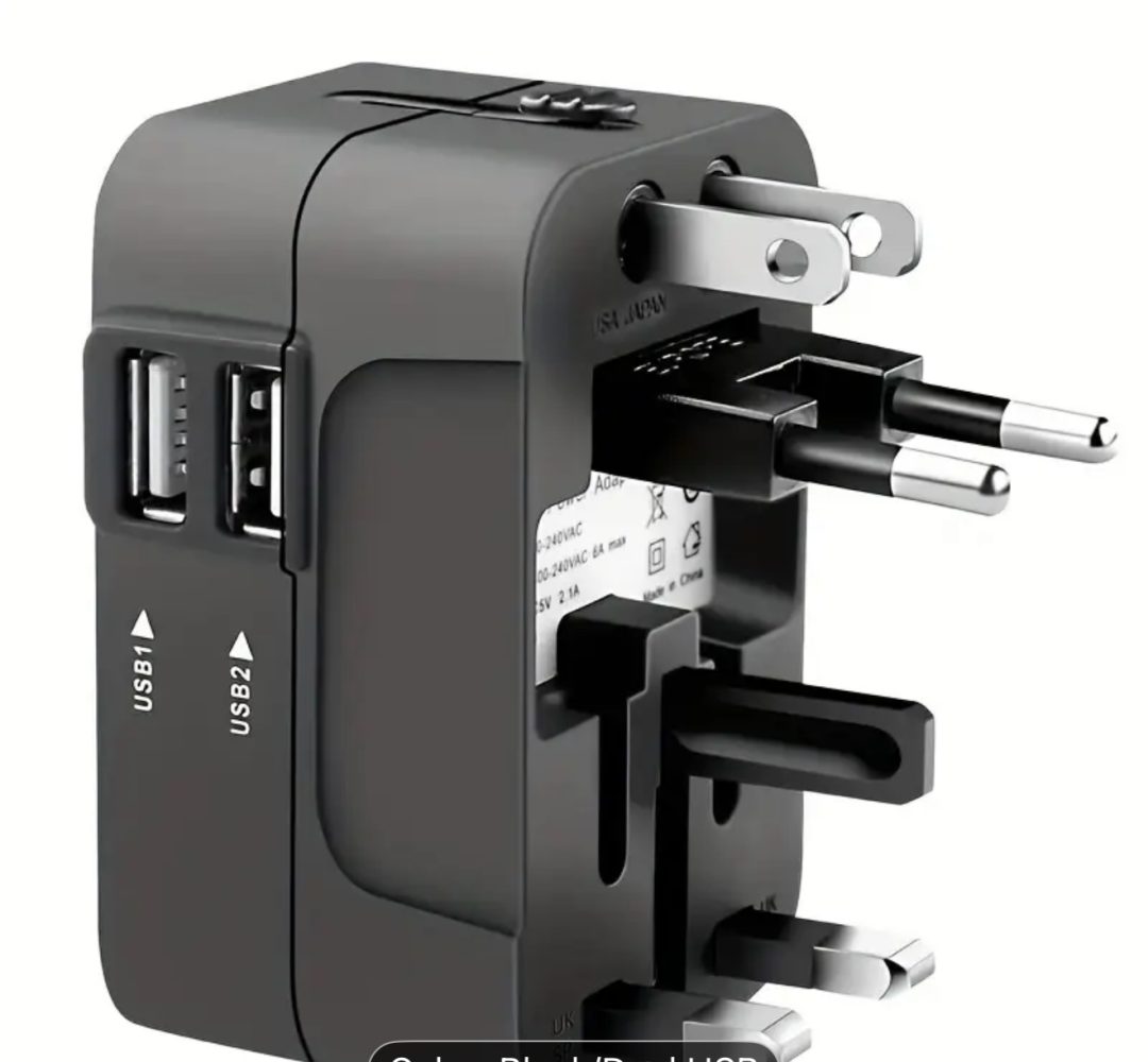 Universal traveller adapter
